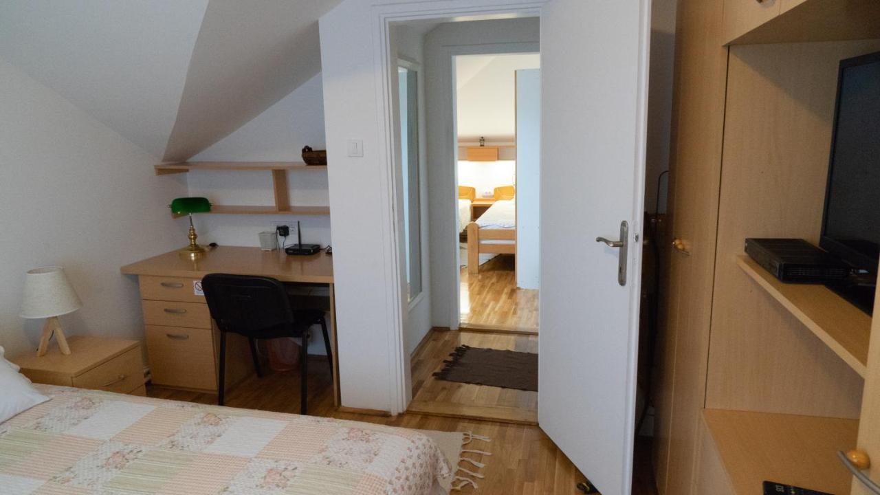 Apartment Akacija Gardens Beograd Bagian luar foto